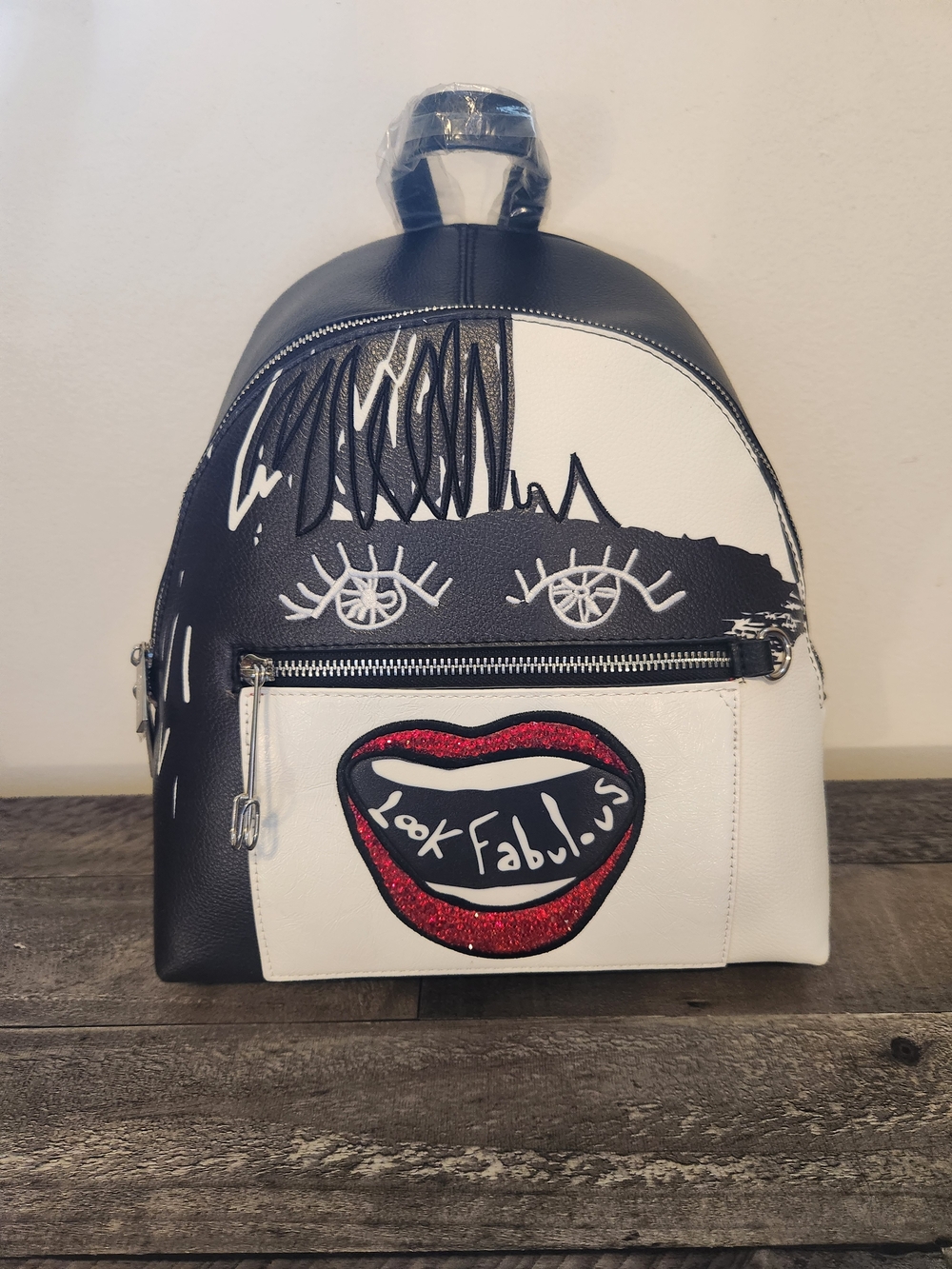 1 Of A Kind Blinged Out Red Lips Danielle Nicole Disney Cruella Look Fabulous